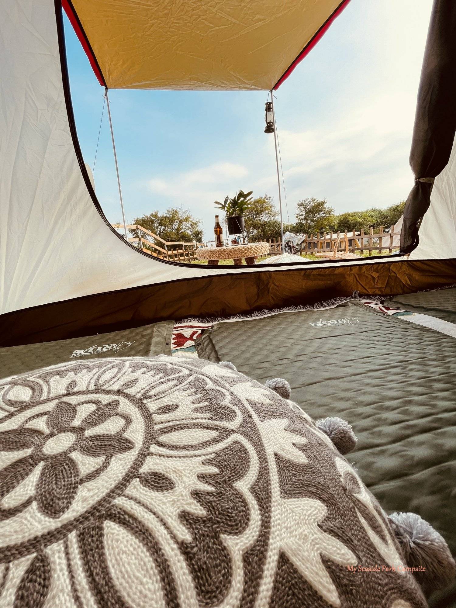 【My Seaside Park】Cheung Sha Luxury  Hexagonal Tent Package (3PAX)