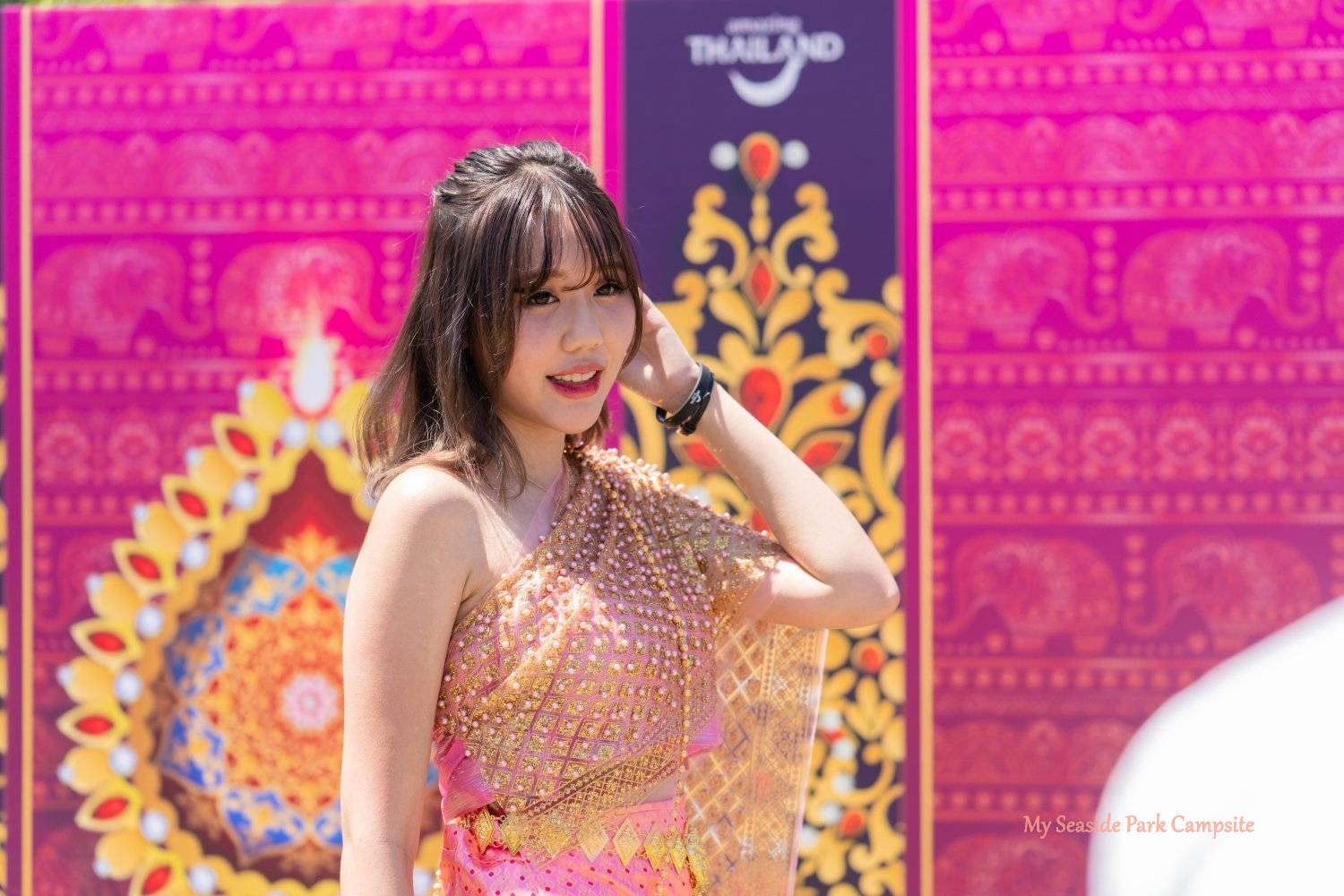 【My Seaside Park】Cheung Sha Luxury  Hexagonal Tent Package (3PAX)